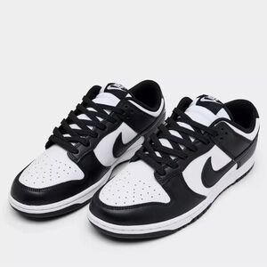 Nike Dunk Low Sneakers